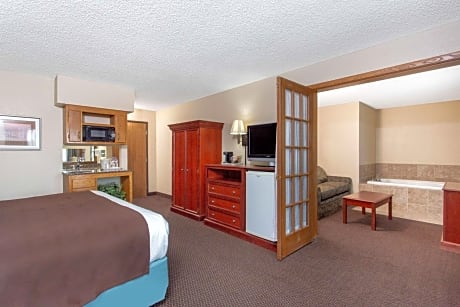 Premier One-Bedroom King Suite - Non-Smoking