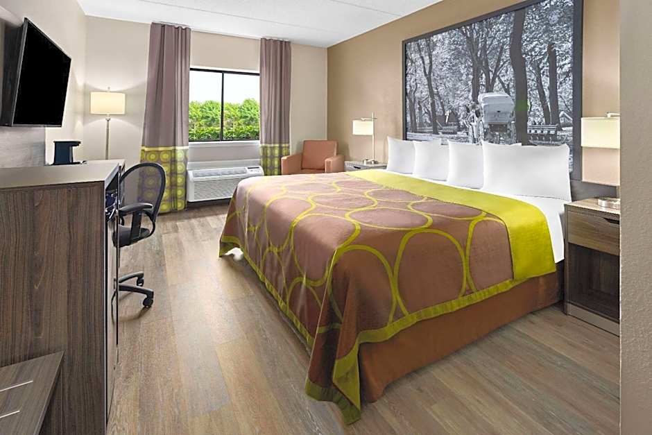 Super 8 by Wyndham Henrietta/Rochester Area