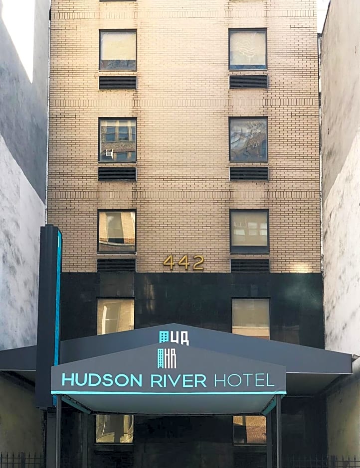 Hudson River Hotel