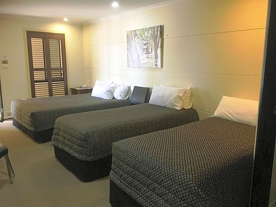 Balranald Club Motel