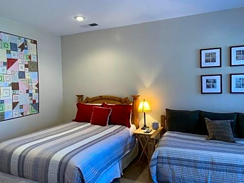 Slot Canyons Inn Bed & Breakfast