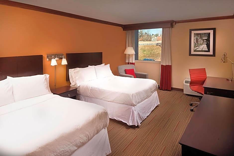 Four Points By Sheraton Asheville Downtown