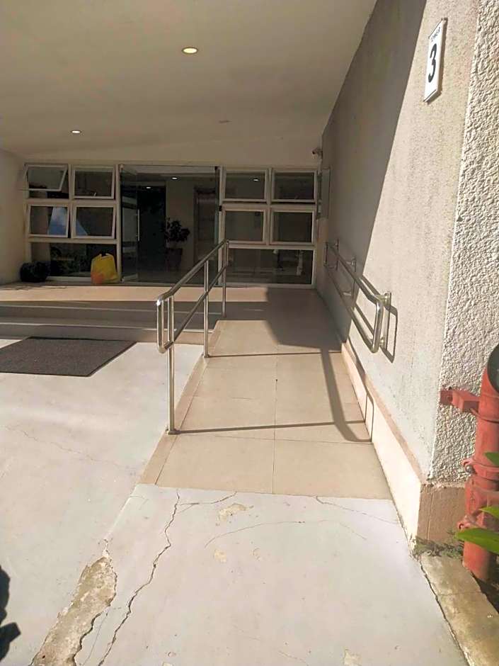 Jay's Condo - Seawind