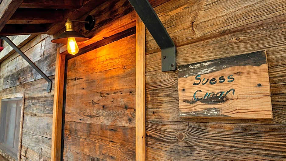 Enki Suess Alaçatı