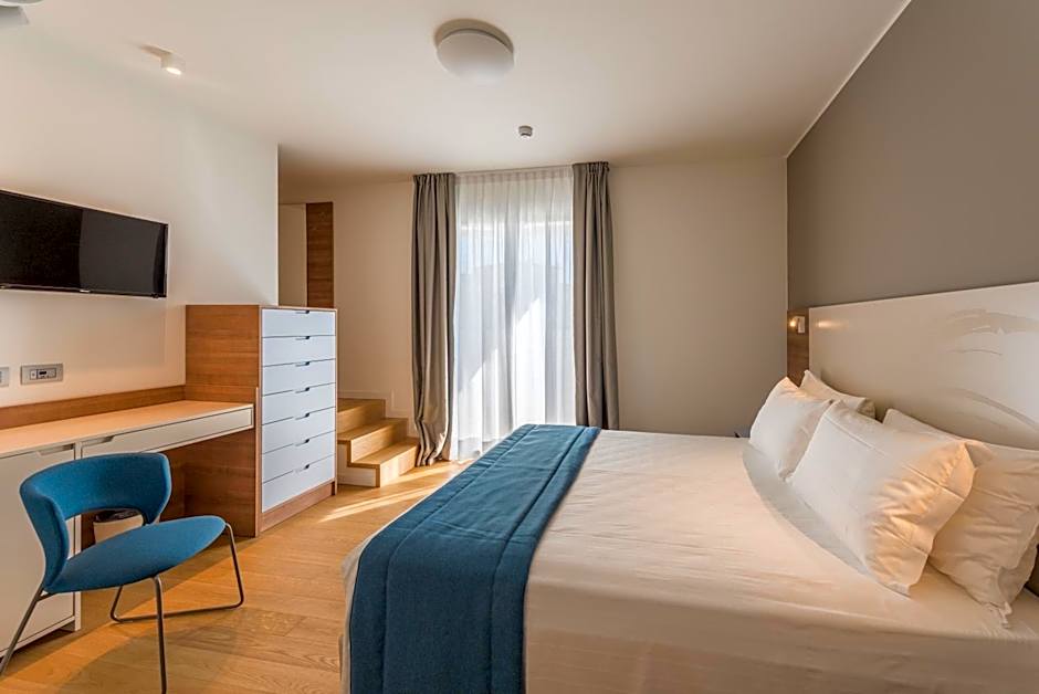 Hesperia Hotel & Residence