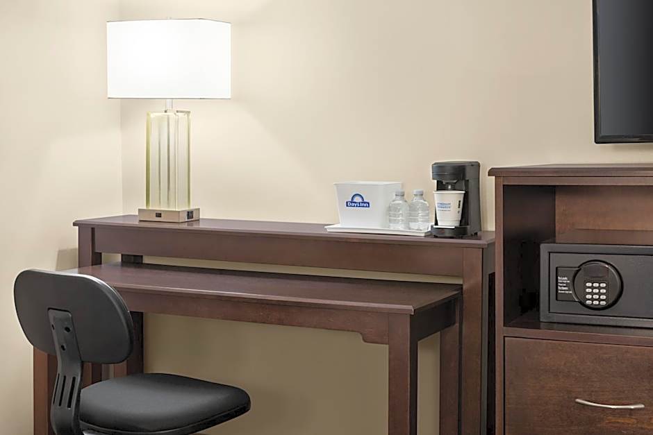 Days Inn by Wyndham Philadelphia Convention Center