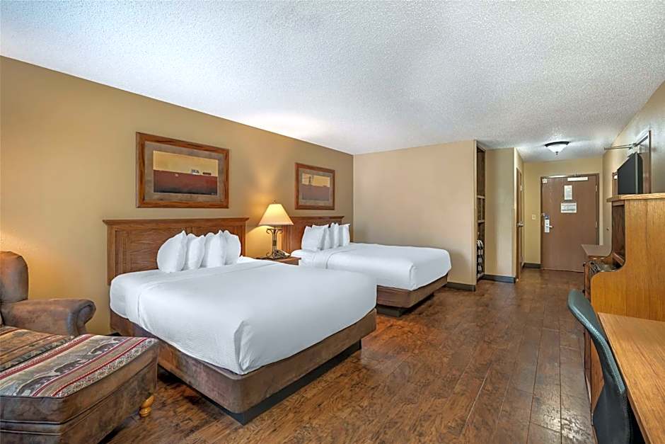Best Western Plus Kelly Inn & Suites