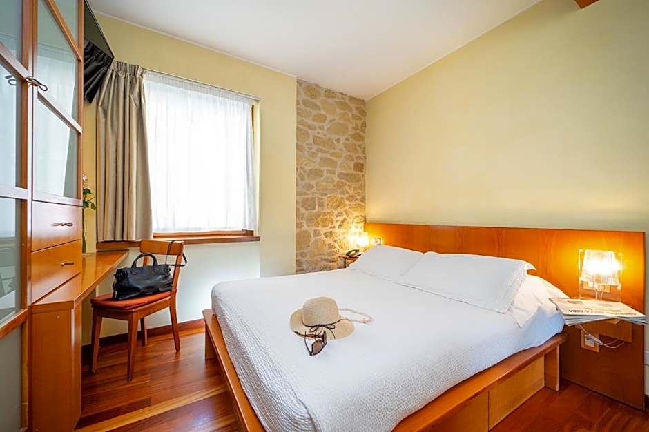 Hotel Cesare