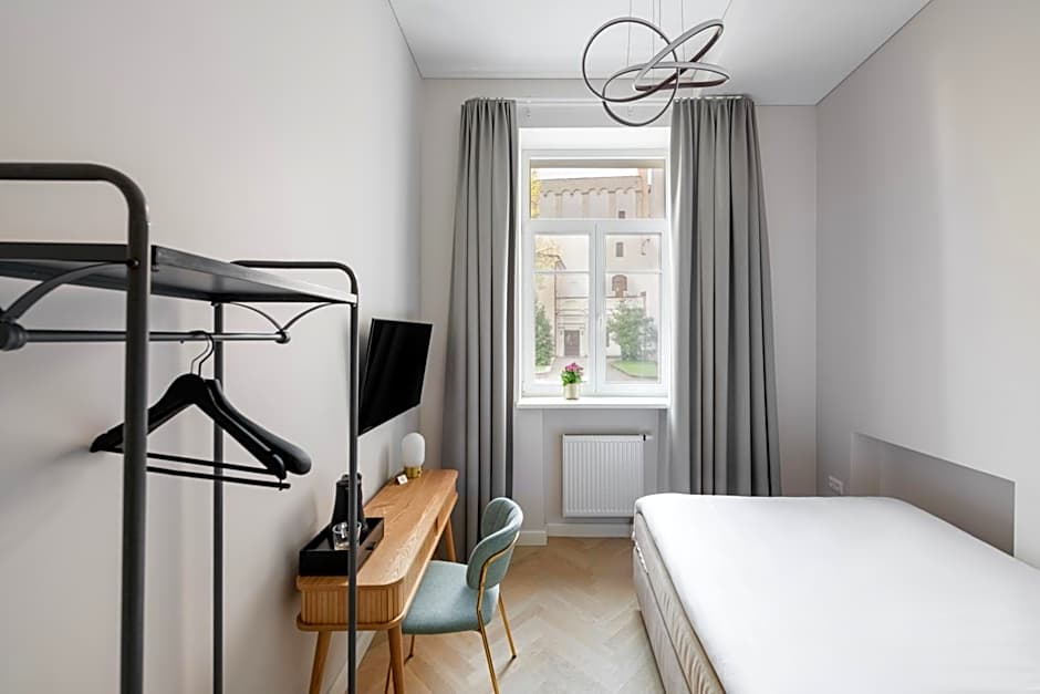 St Casimir Apartments