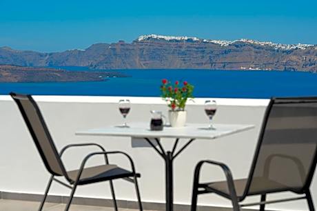 Pancratium Villas & Suites