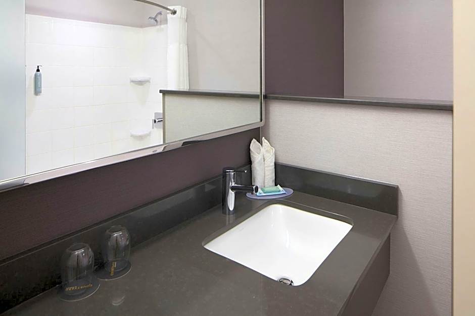 Courtyard by Marriott Waldorf