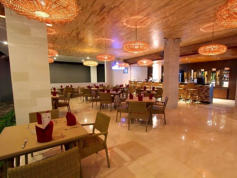 Grand La Walon Hotel