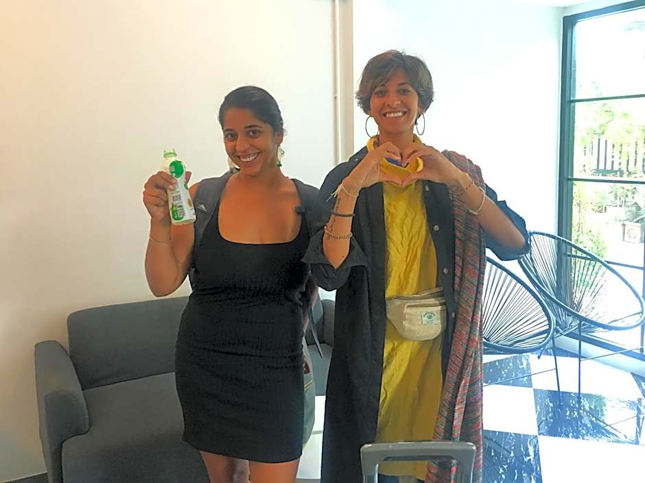 9TY hotel (ninety hotel)