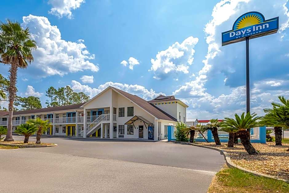 Days Inn by Wyndham Alma