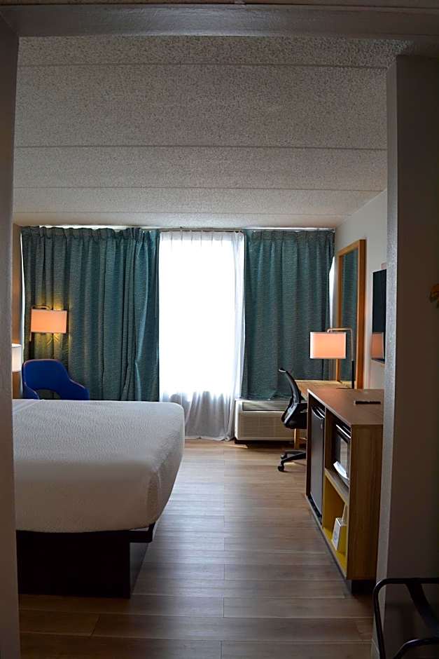 Days Inn by Wyndham Syracuse