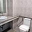 The charlotte smart hotel lopburi