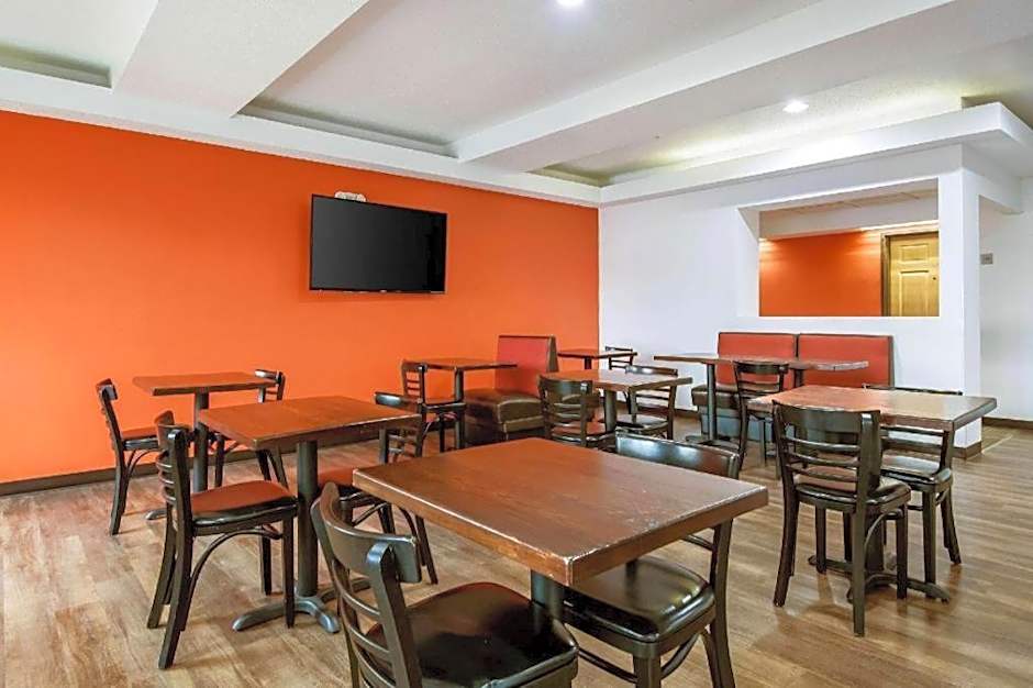Econo Lodge Franklin