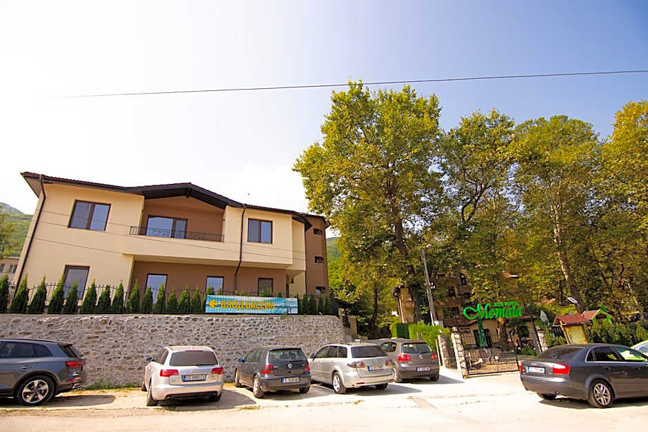 Eco Hotel Momata