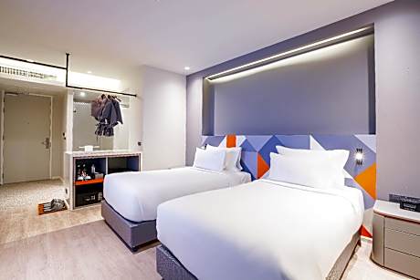 Deluxe Plus Twin Room