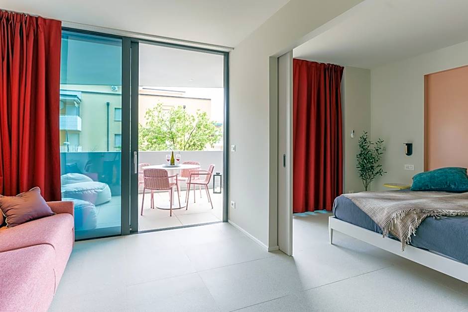 Aparthotel Zefiro com design, large terrace, bike, near beach and thermal