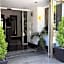 Madeira Regency Cliff- Adults Only