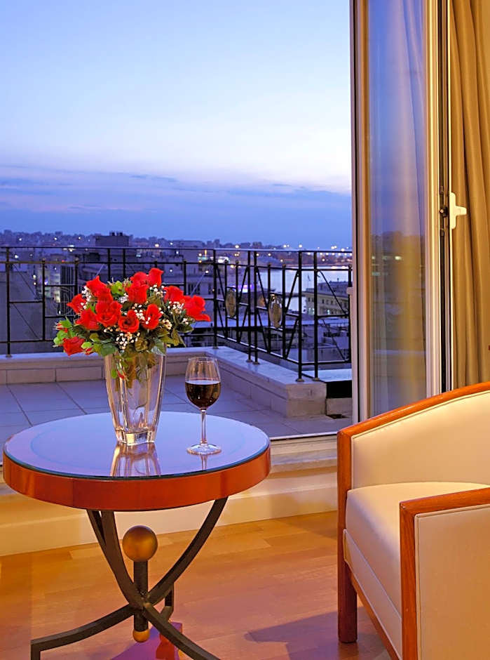 Piraeus Theoxenia Hotel