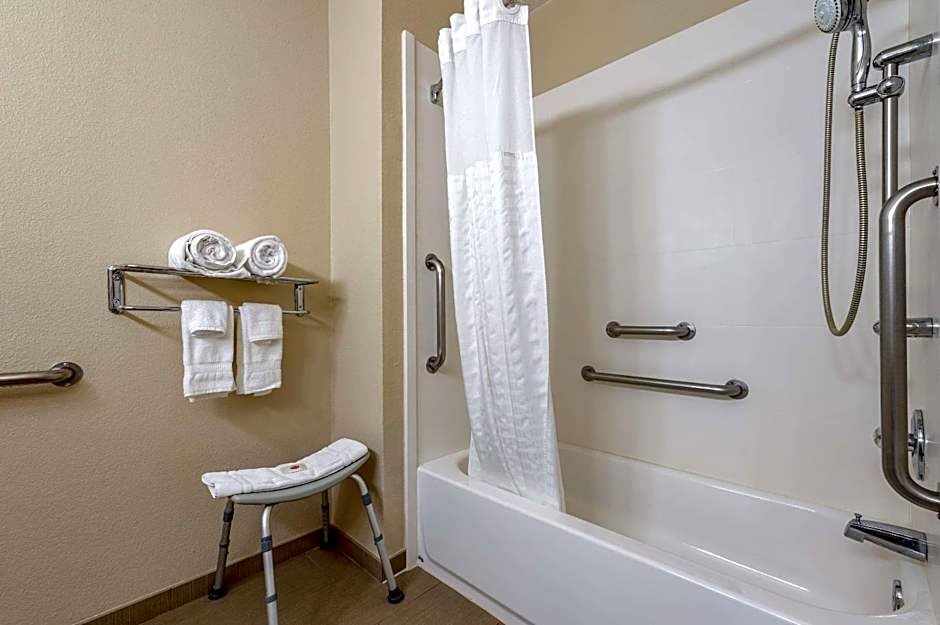 Comfort Inn Near Kokomo Speedway