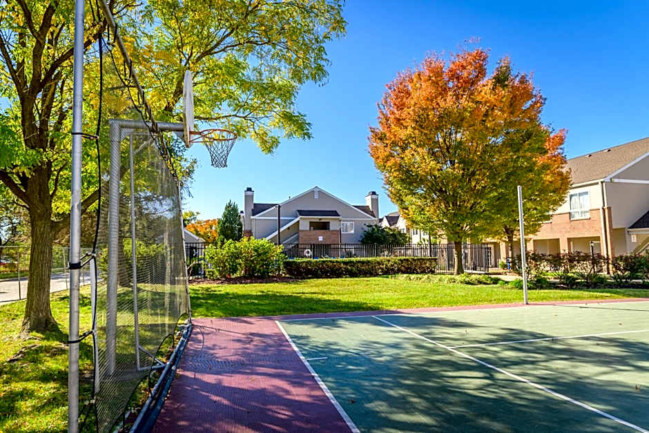 Philadelphia Suites at Airport - An Extended Stay Hotel