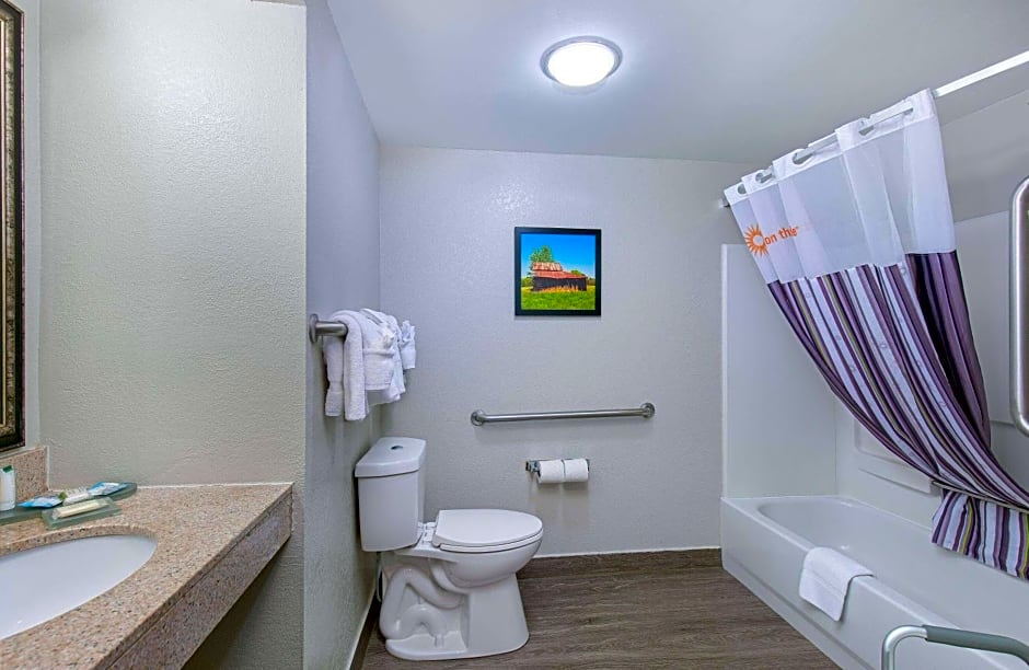 La Quinta Inn & Suites by Wyndham Pigeon Forge- Dollywood