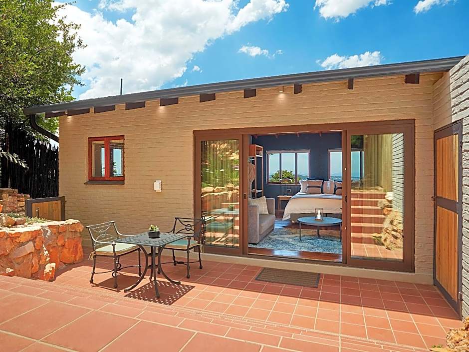 The Cliffside Boutique Getaway