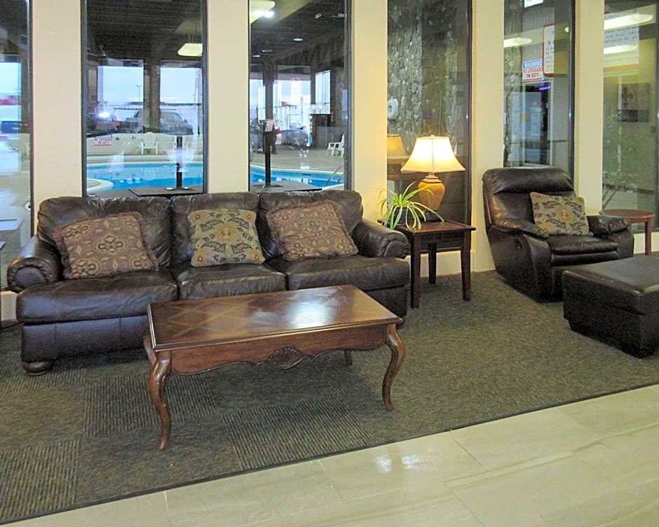 Econo Lodge Inn & Suites Brookings