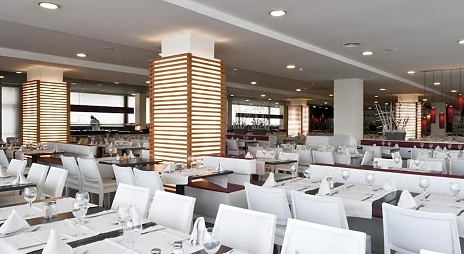 Apartamentos Turísticos Augustus