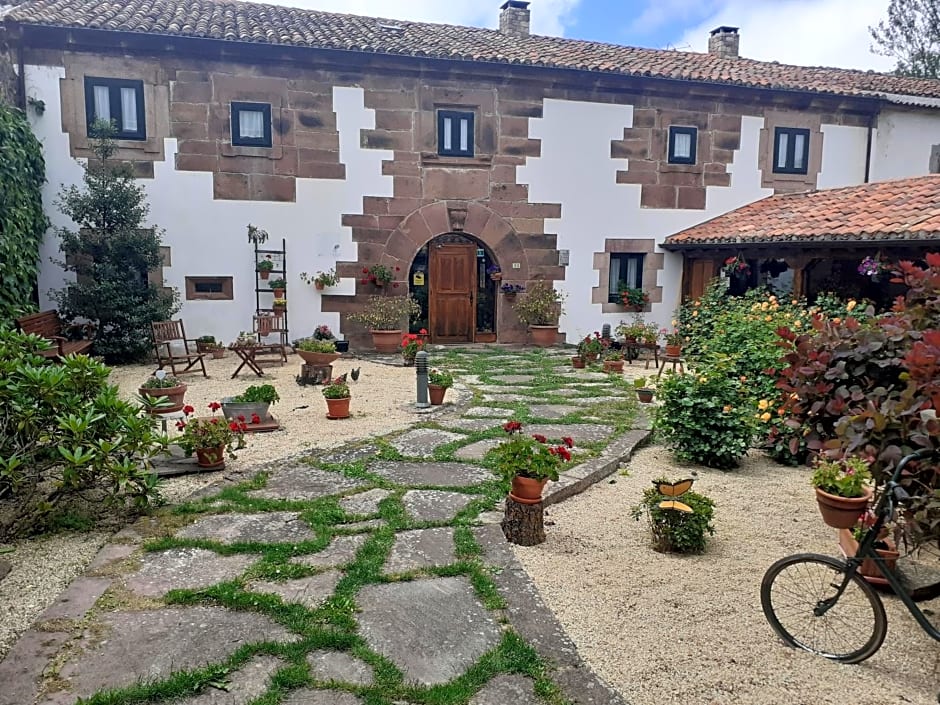 Hotel la Casona de Barrio, Alto Campoo