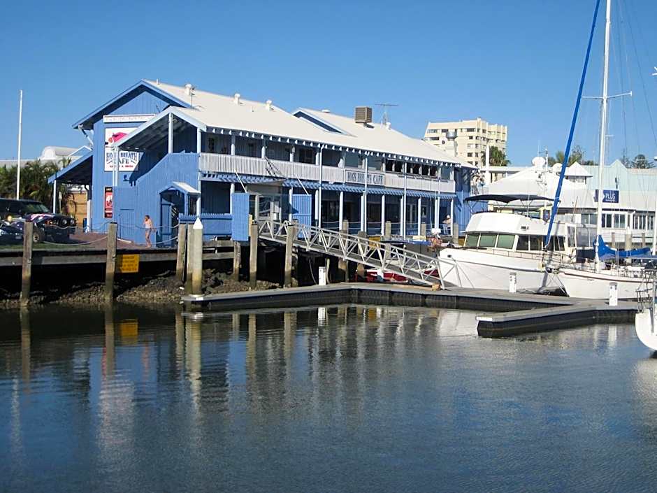 Dockside Apartments Mooloolaba