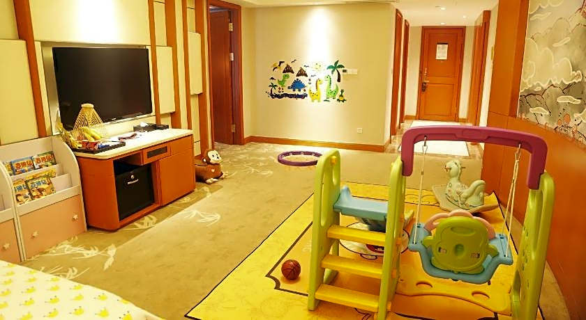 Lianyungang Hua Guo Mountain International Hotel