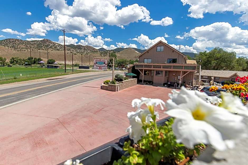 Woodland Motel