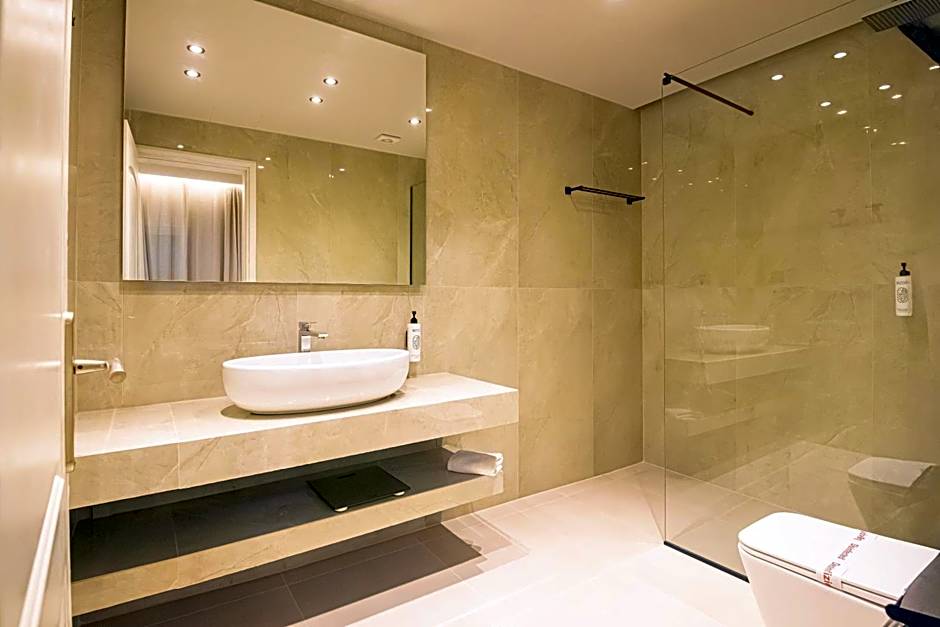 Talos Hotel Apartments
