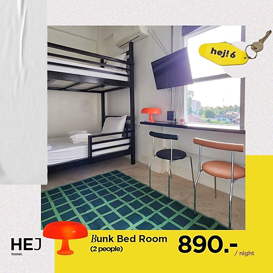 Flat White Cafe x Poshtel