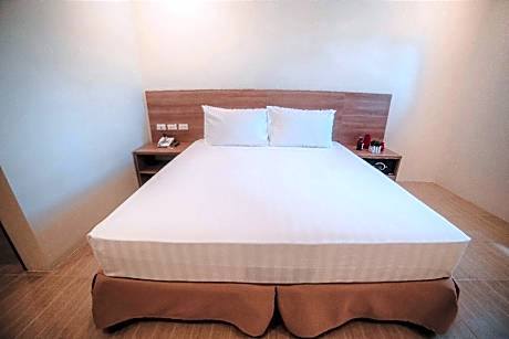 Executive Triple Room