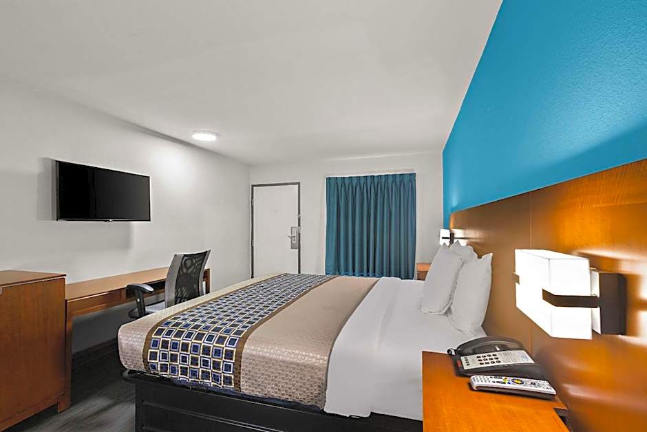 Rodeway Inn Commerce