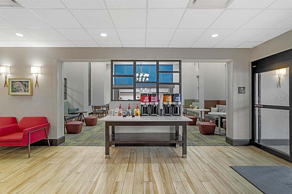 Hampton Inn By Hilton & Suites Augusta West