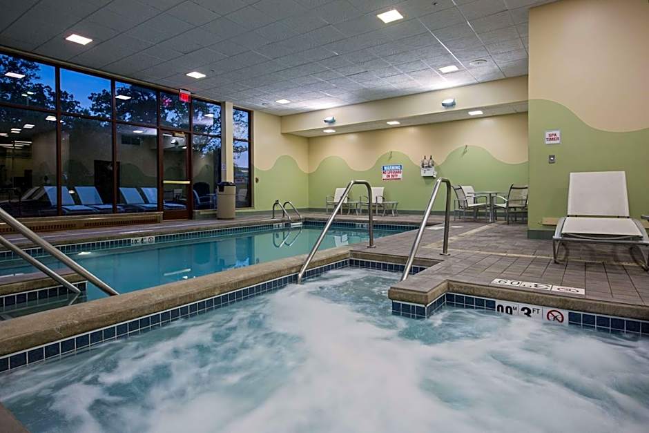 Sonesta Milwaukee West Wauwatosa