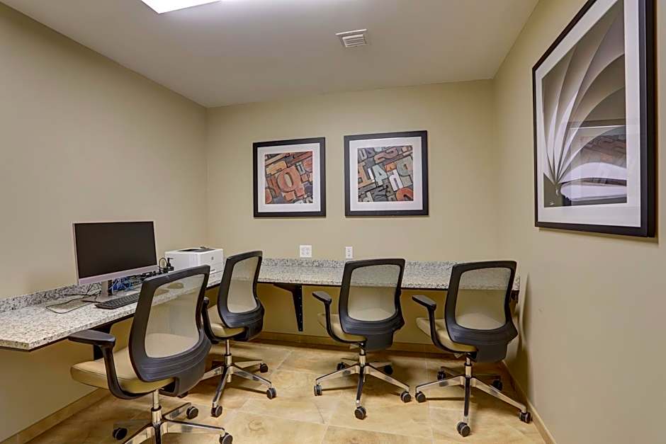 Candlewood Suites Safety Harbor By IHG