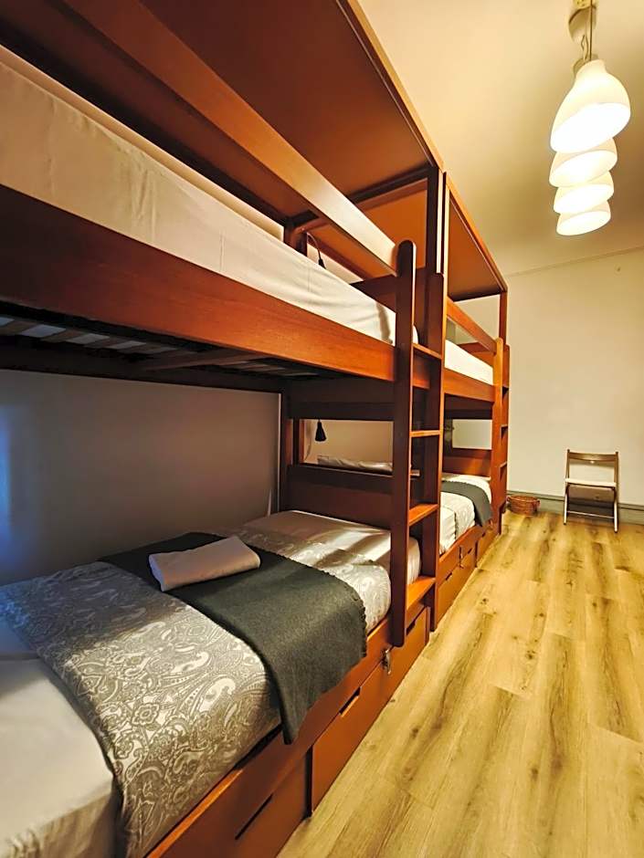 Ey Lisbon GuestHouse