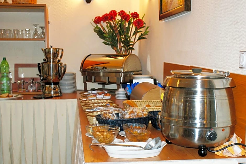 Bahn-Hotel