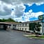 Quality Inn & Suites West Bend