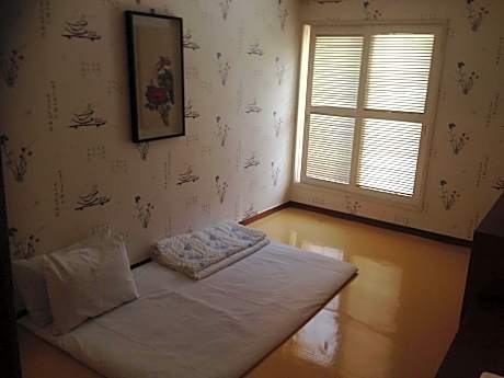 Korean Traditional Ondol Style