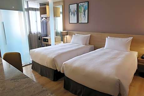 Twin Room with Balcony