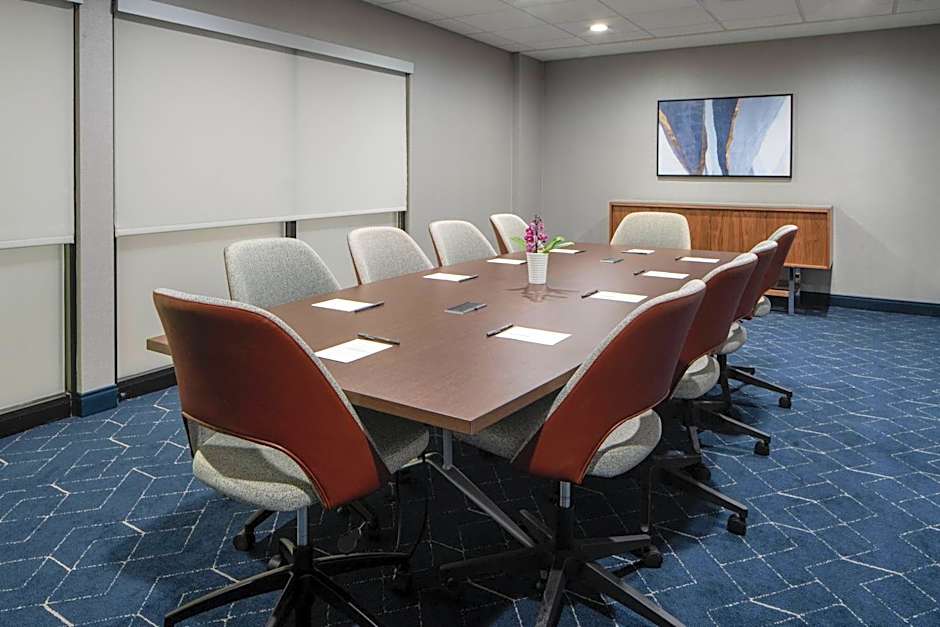 Courtyard by Marriott Covington / Mandeville