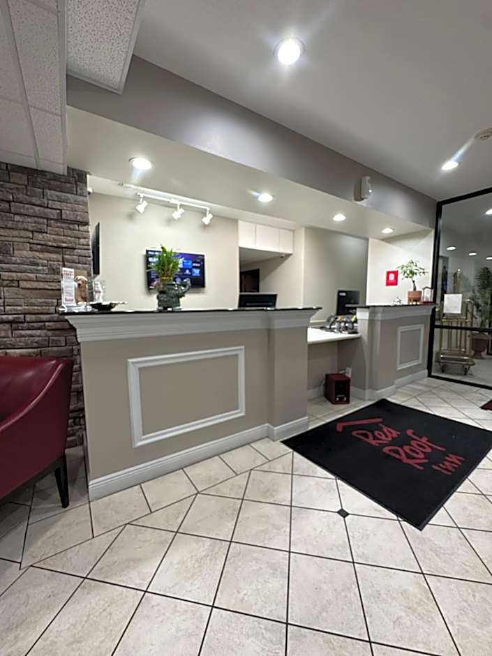 Red Roof Inn & Suites Biloxi - Ocean Springs